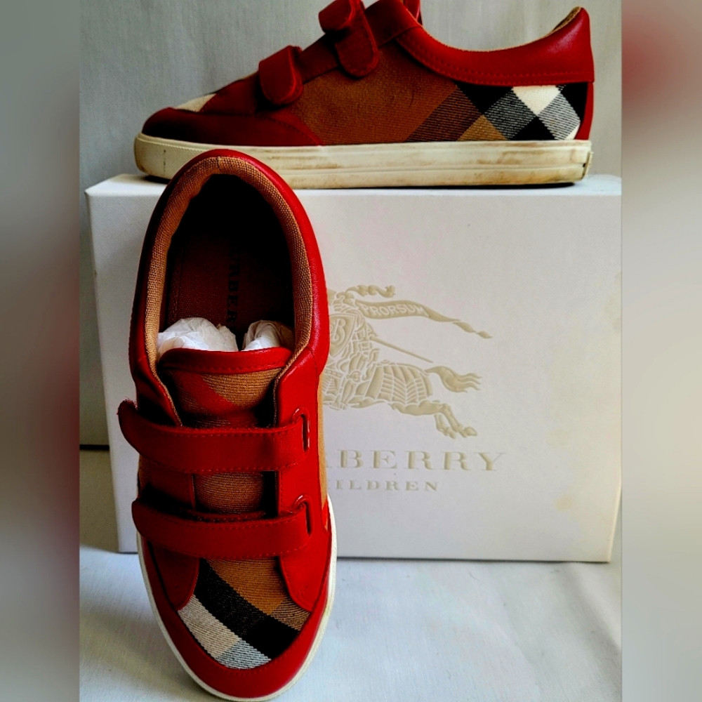 Burberry Kids Velcro Shoes Sneakers Size 5 US 35 EU with Box